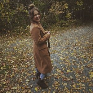 Meet your Posher, Sam